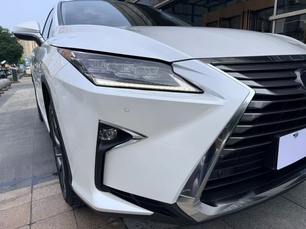 Lexus RX — миниатюра 15