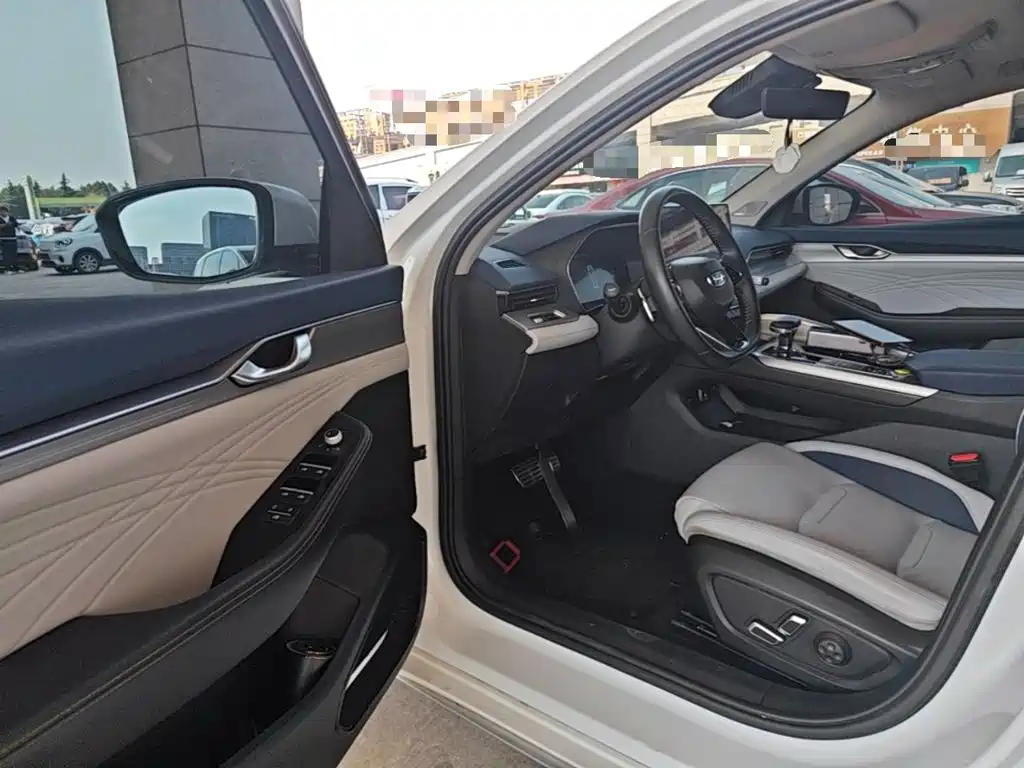 Geely Xingrui — миниатюра 16