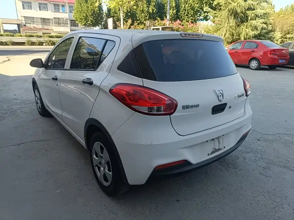 Baojun 310 — миниатюра 5