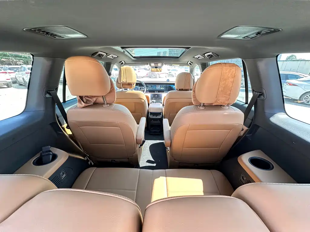 Li Auto Li ONE — миниатюра 9