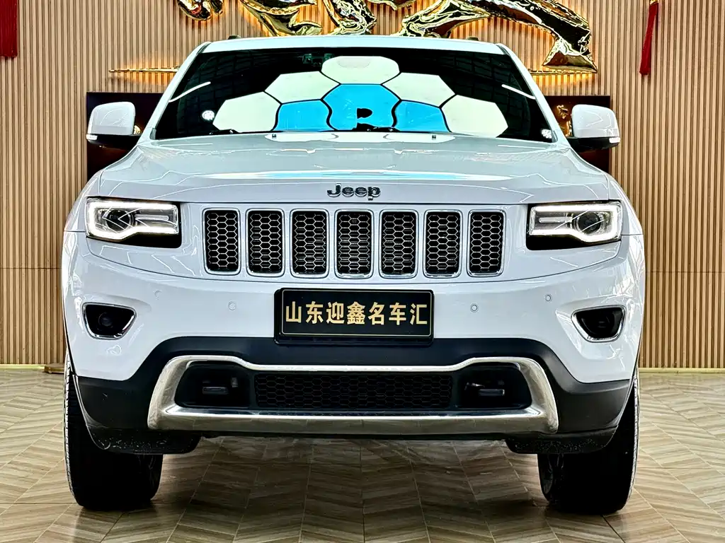Jeep Grand Cherokee (Import) — миниатюра 2