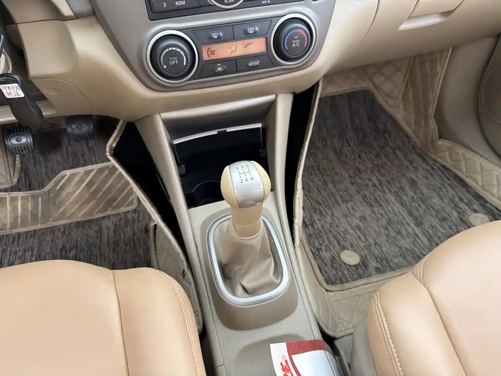 Nissan Sylphy — миниатюра 9