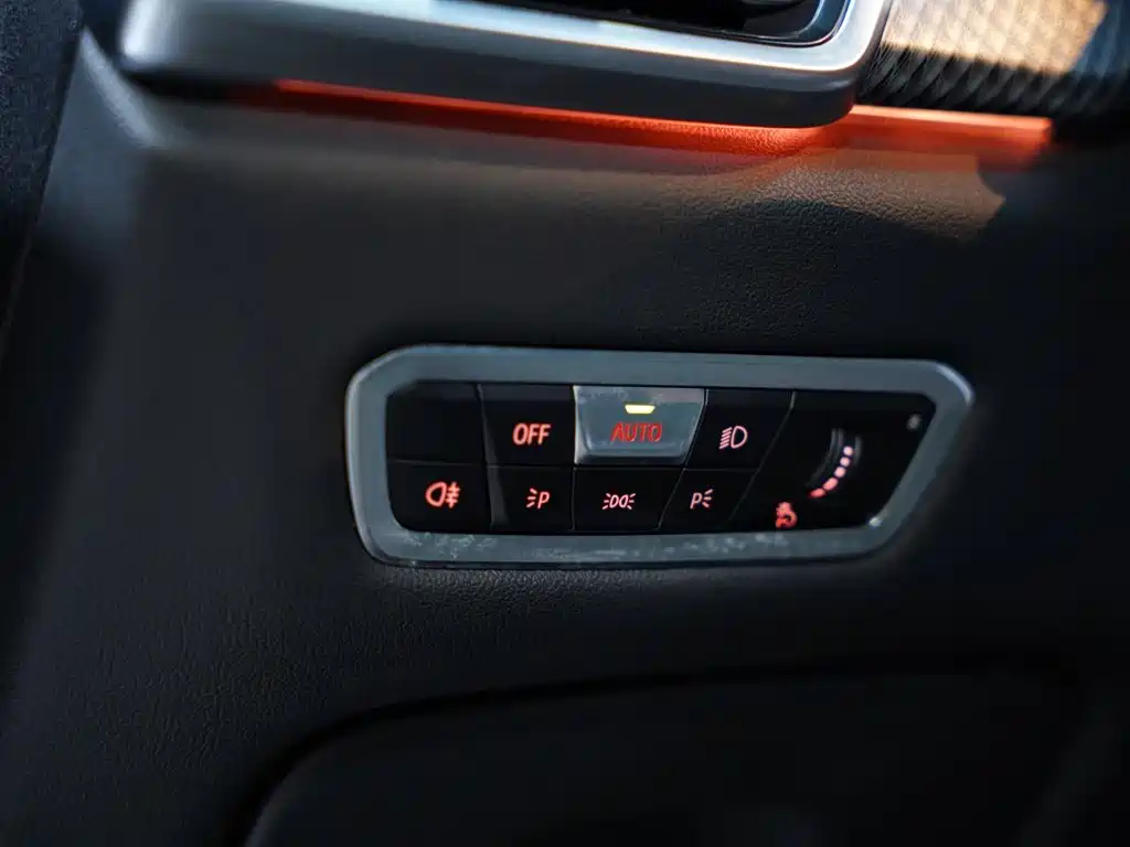 BMW X5 M — миниатюра 12