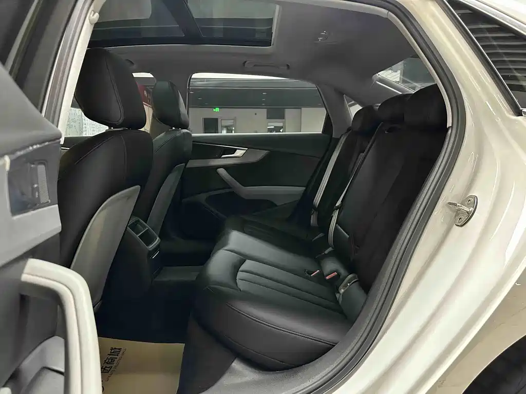 Audi A4L — миниатюра 11