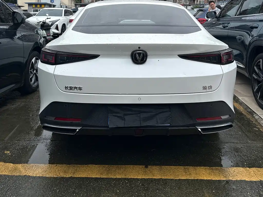 Changan UNI-V — миниатюра 9