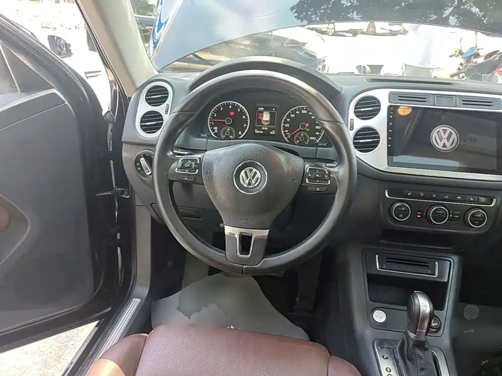 Volkswagen Tiguan — миниатюра 11