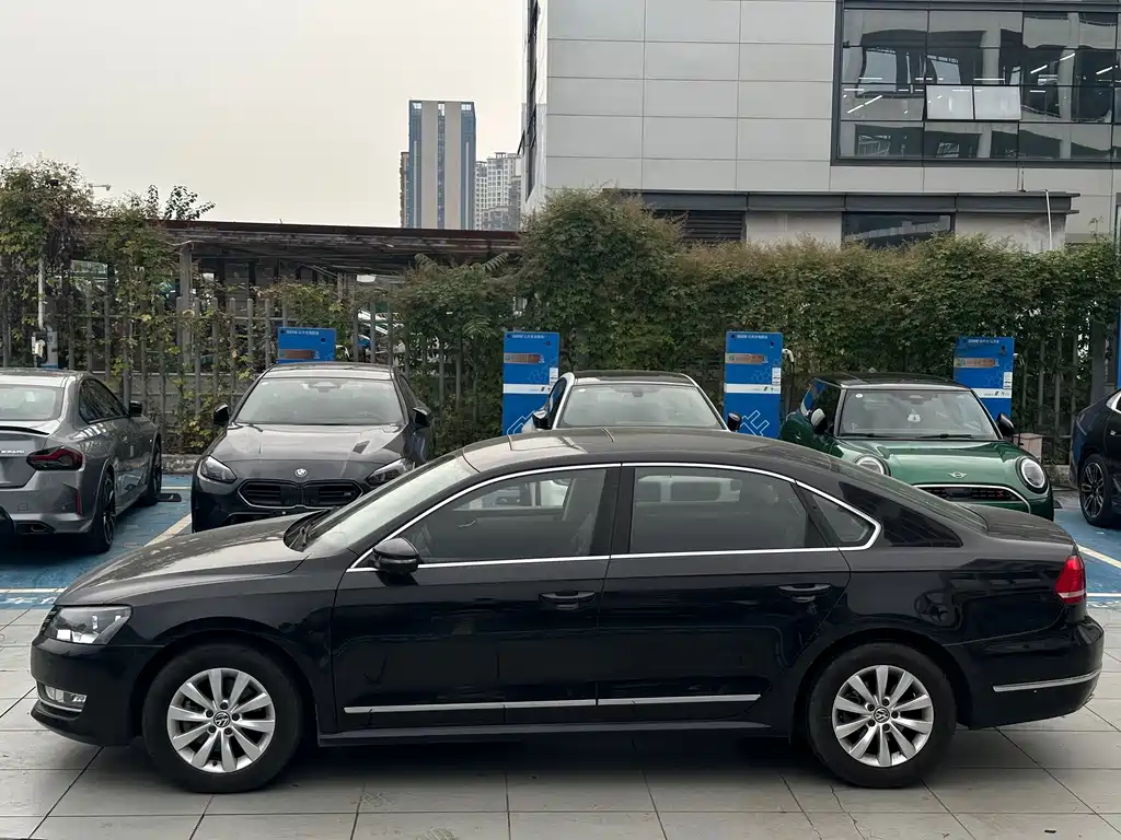Volkswagen Passat — миниатюра 3