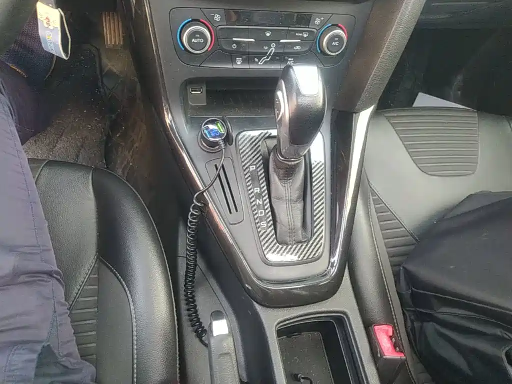 Ford Focus — миниатюра 14