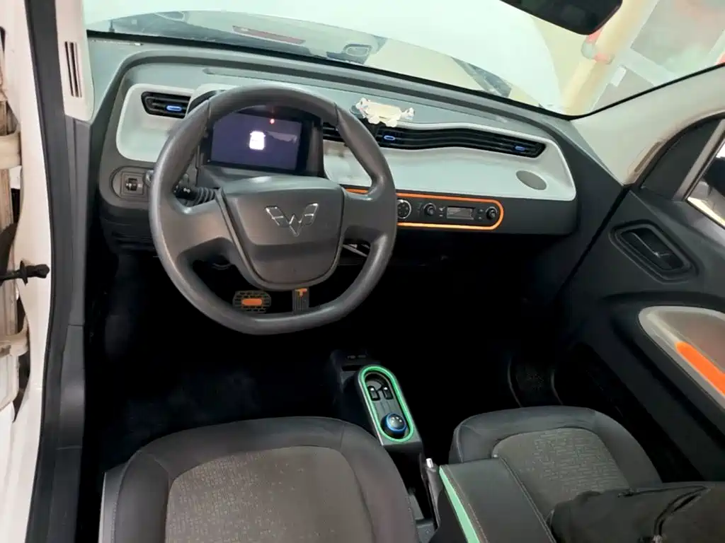 Wuling MINIEV — миниатюра 10