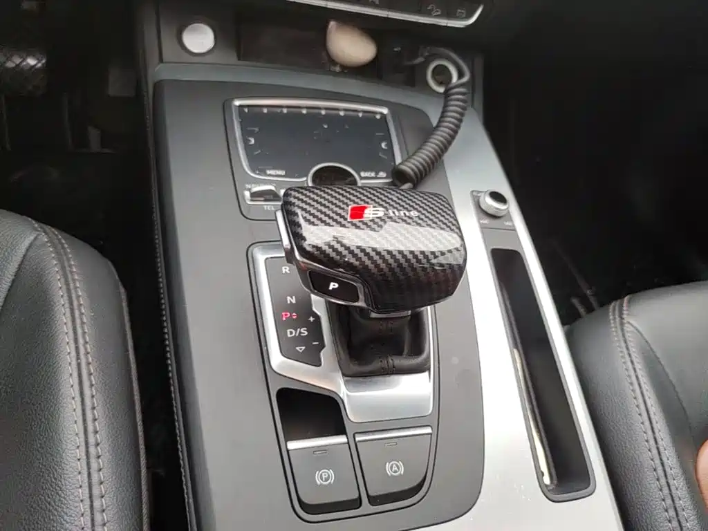 Audi Q5L — миниатюра 14
