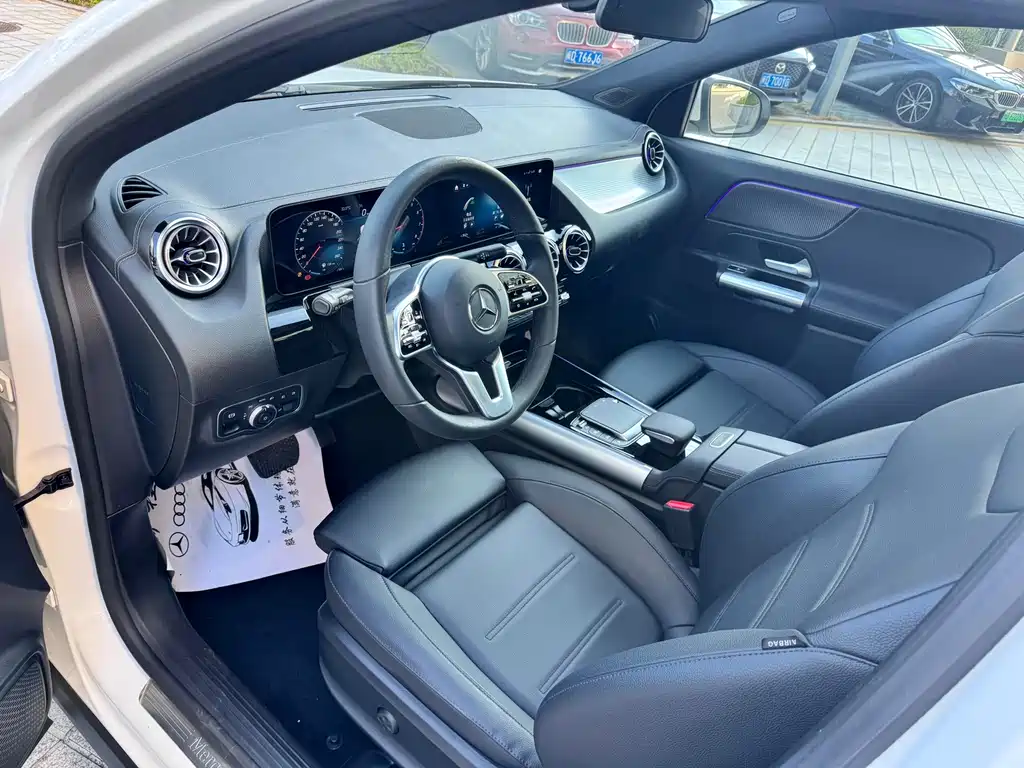 Mercedes-Benz GLA — миниатюра 7