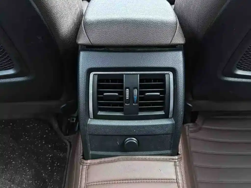BMW 3 Series — миниатюра 22