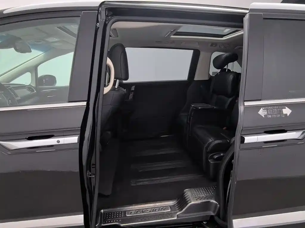 Honda Elysion — миниатюра 15