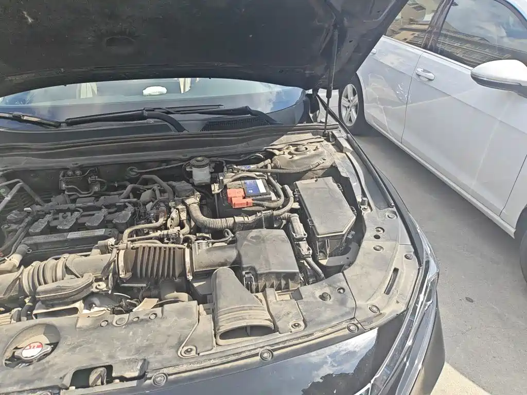 Honda Accord — миниатюра 21