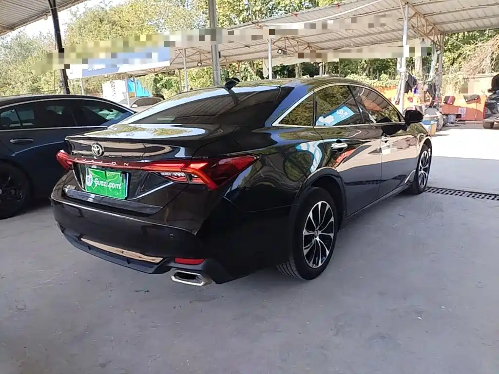 Toyota Avalon — миниатюра 7