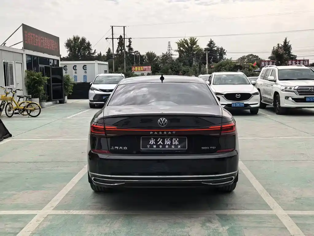 Volkswagen Passat — миниатюра 8
