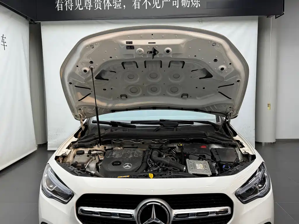Mercedes-Benz GLA — миниатюра 15