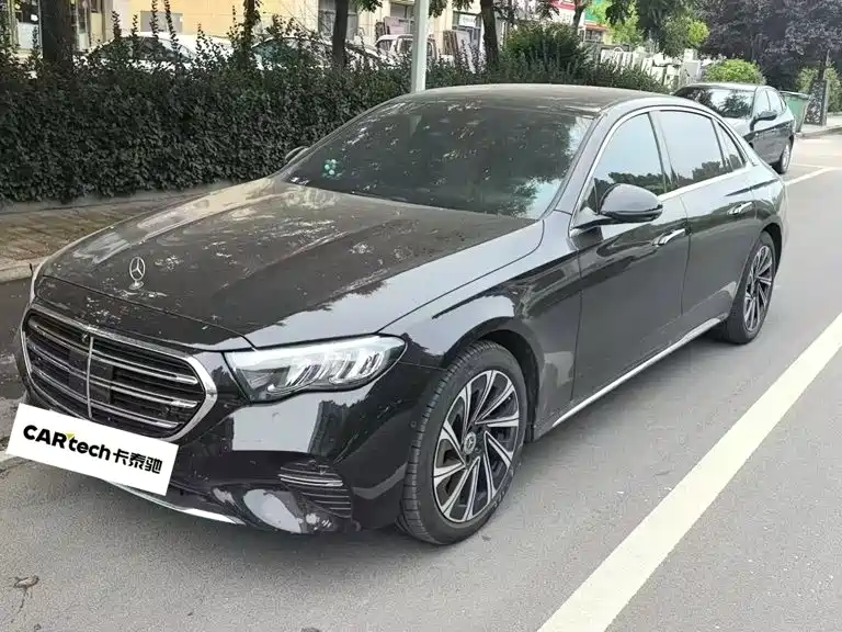 奔驰E级 2025款 E 300 L 豪华型 2024