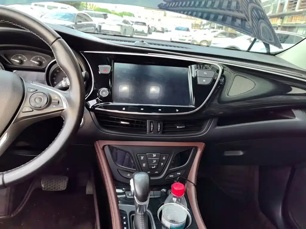 Buick Envision Plus — миниатюра 13