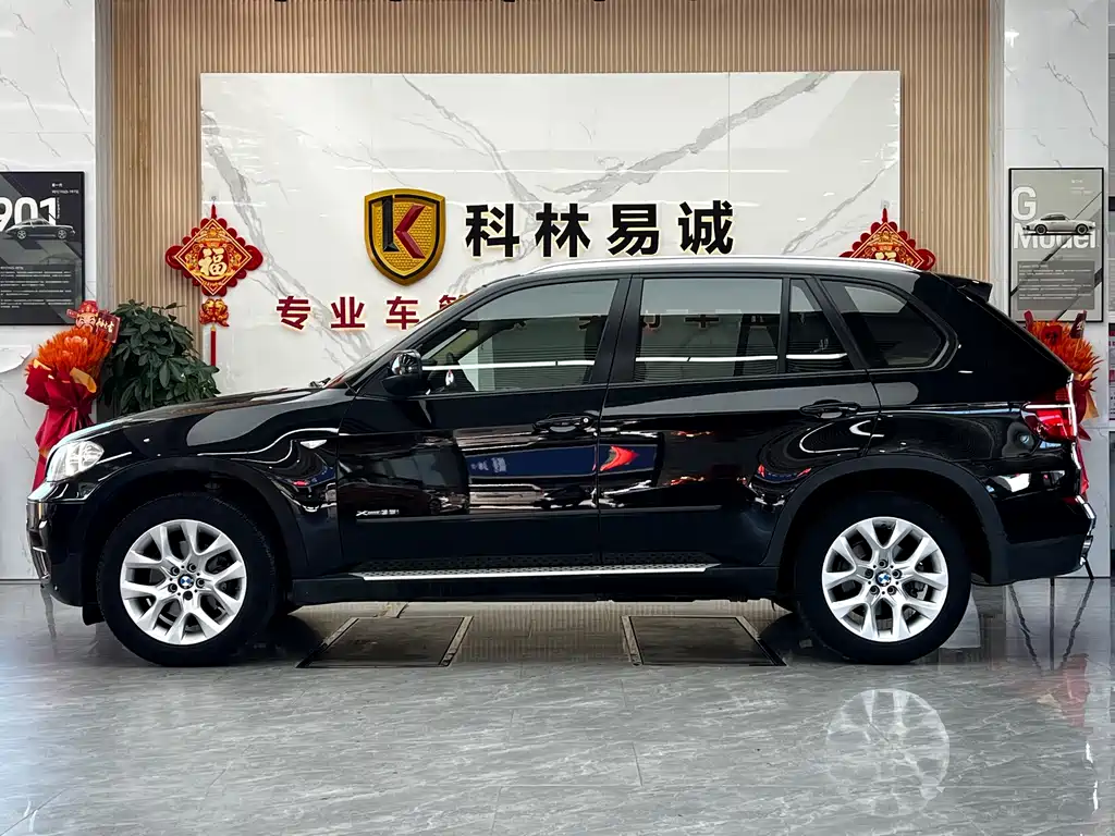 BMW X5 (Import) — миниатюра 7