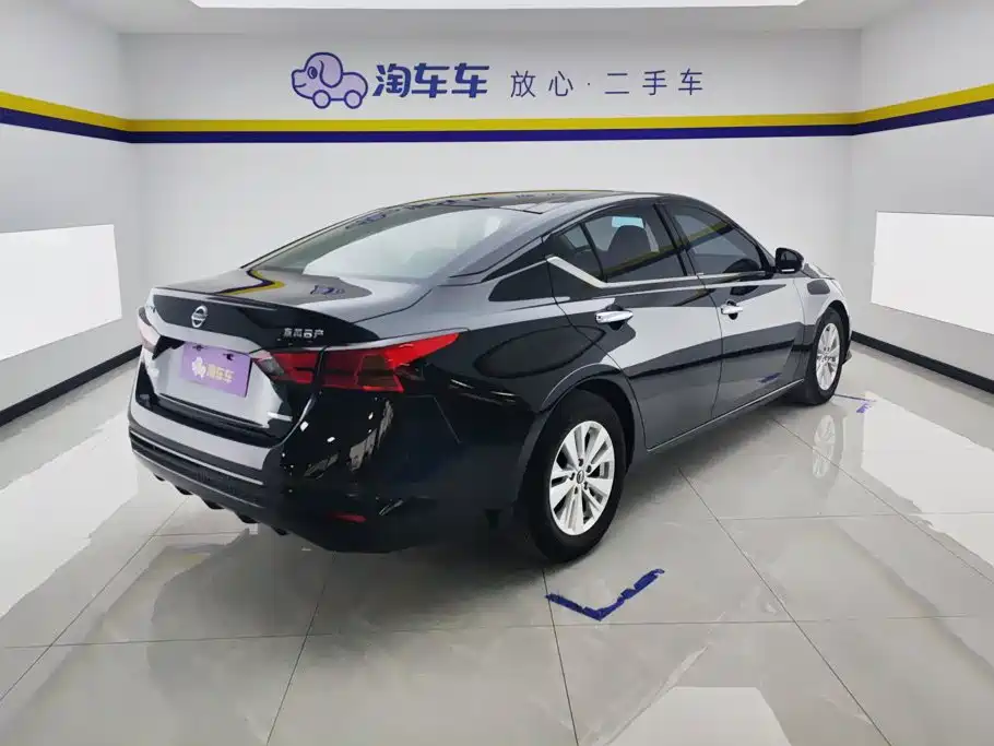 Nissan Teana — миниатюра 3