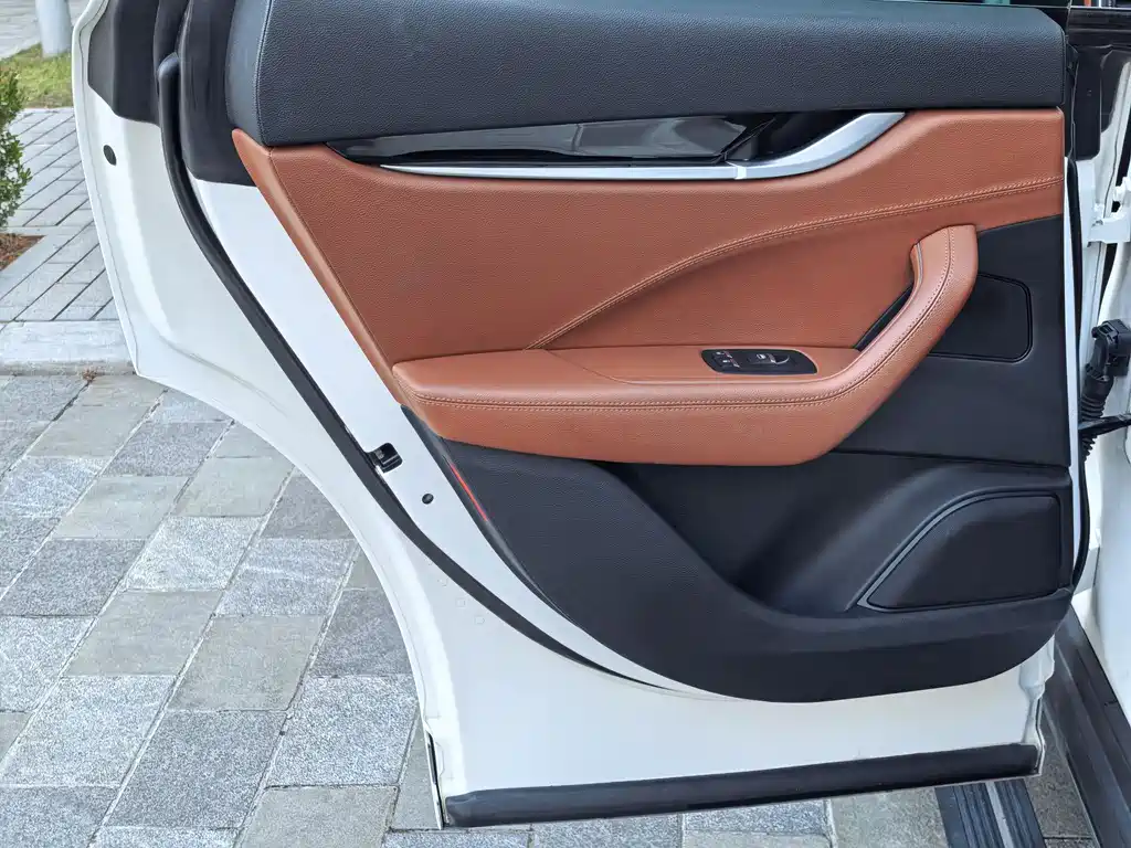 Maserati Levante — фотографии объявления, Фото 15