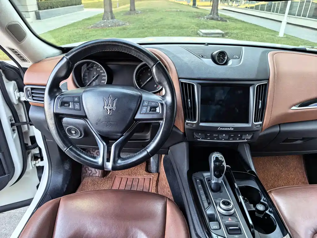 Maserati Levante — фотографии объявления, Фото 21