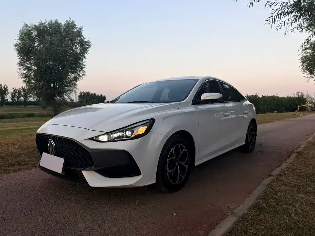 MG MG5 — миниатюра 2