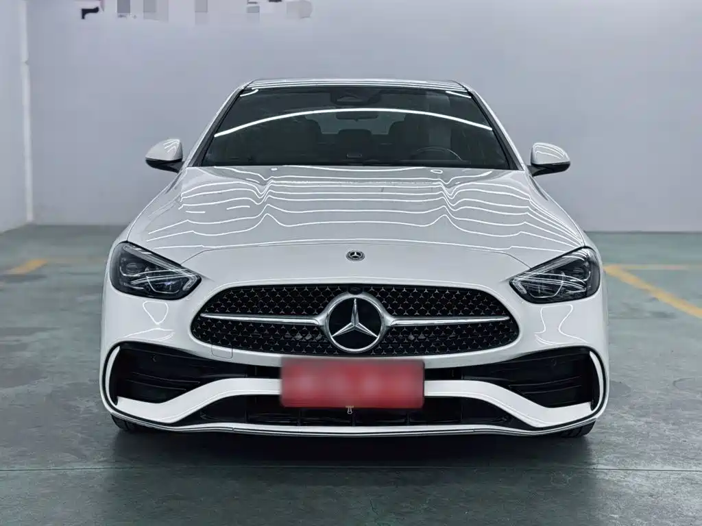 Mercedes-Benz C-Class — миниатюра 11
