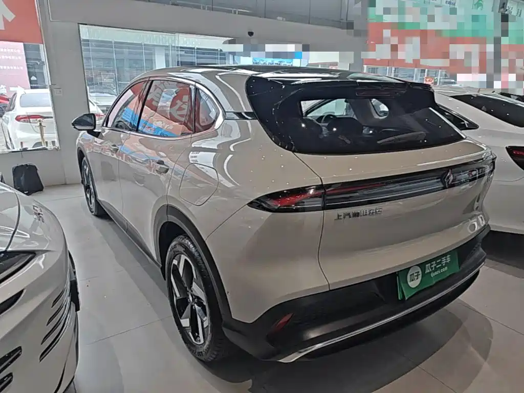 Baojun Yunhai — миниатюра 5