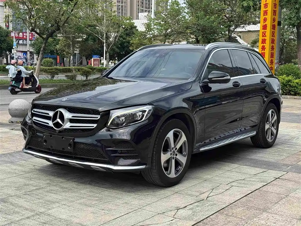 Mercedes-Benz GLC 2017 GLC 300 4MATIC
