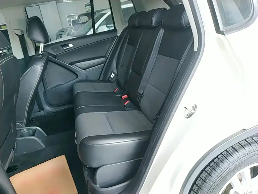 Volkswagen Tiguan — миниатюра 17