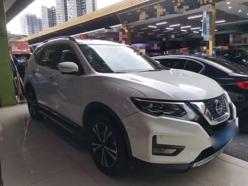 Nissan X-Trail — миниатюра 4