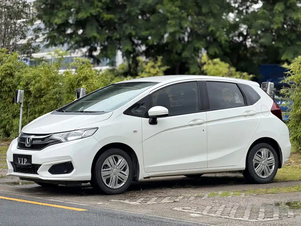 Honda Fit — миниатюра 4