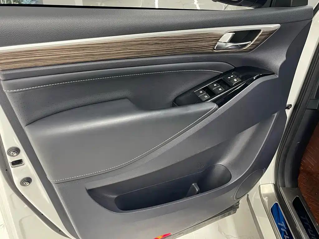 GAC Motor Trumpchi M8 — миниатюра 9