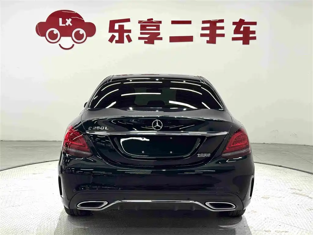 Mercedes-Benz C-Class — миниатюра 4