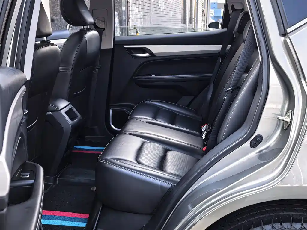 Geely Vision X6 — миниатюра 11
