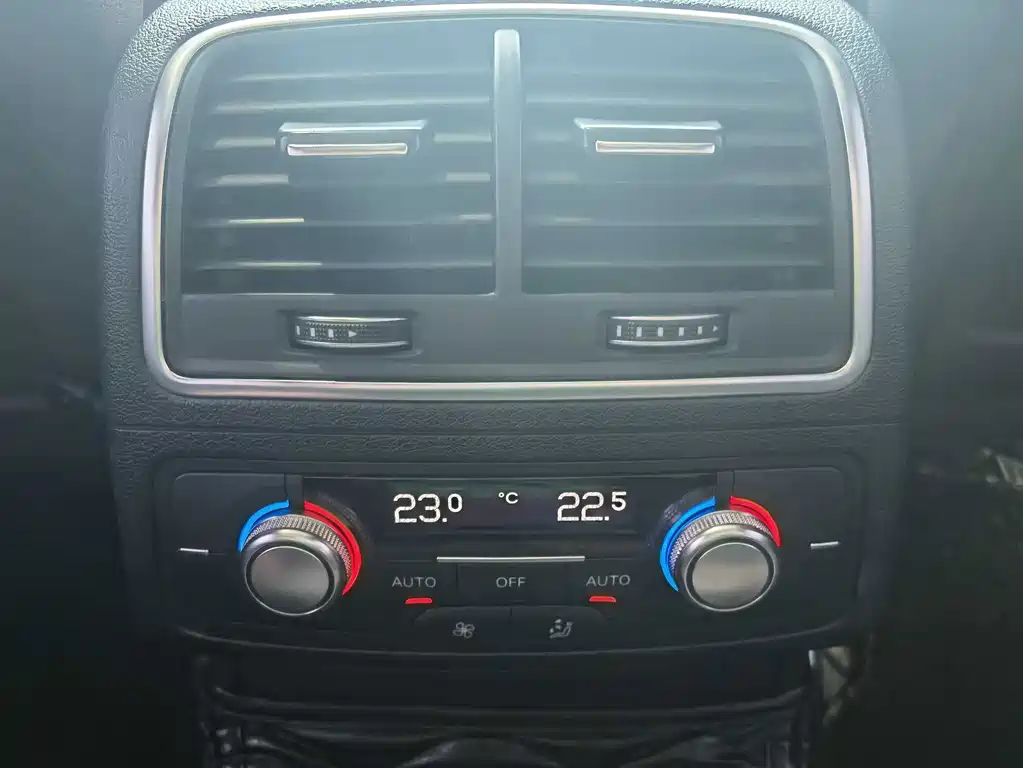 Audi A6L — миниатюра 20