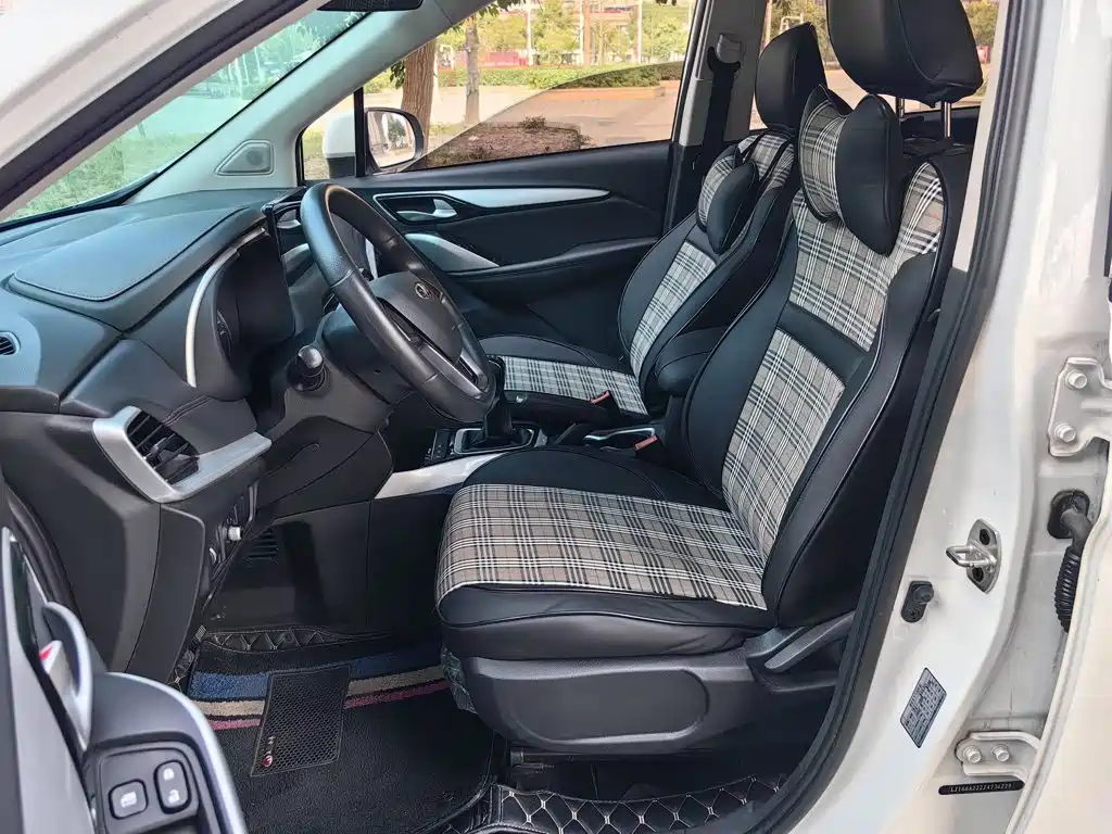 JAC Refine R3 — миниатюра 17