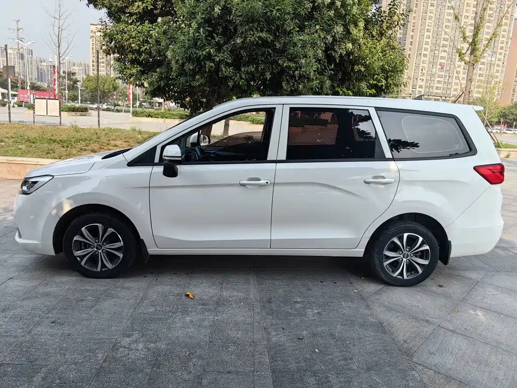 JAC Refine R3 — миниатюра 19
