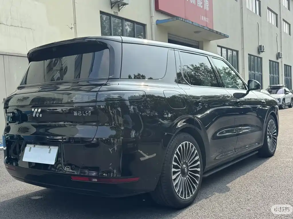 IM IM LS8 — миниатюра 10