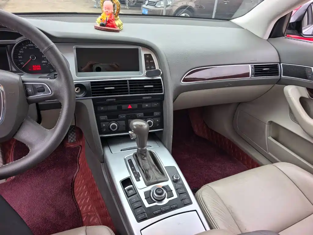 Audi A6L — миниатюра 15