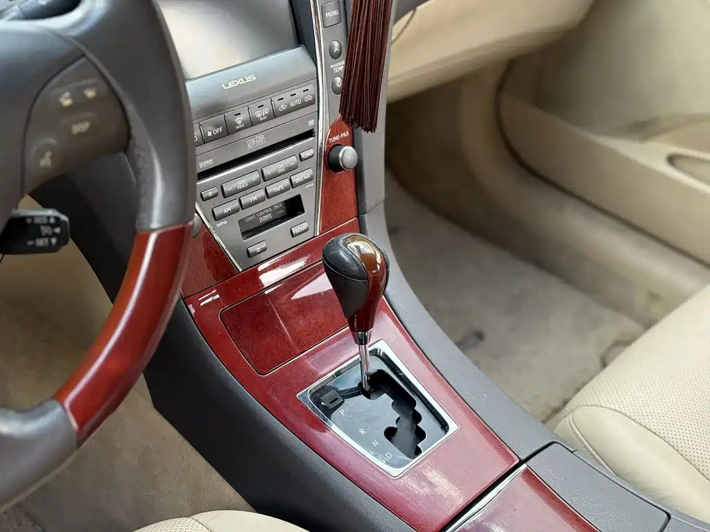 Lexus ES — миниатюра 3