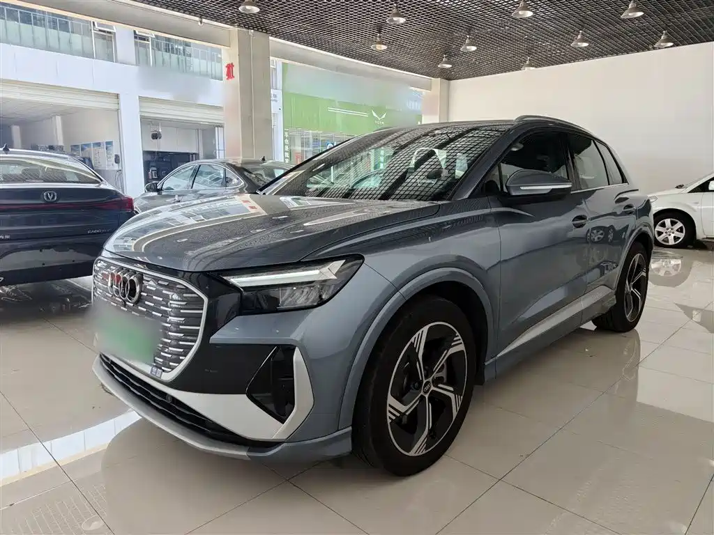 Audi Q4 e-tron 2024 40 e-tron Create Realm Edition