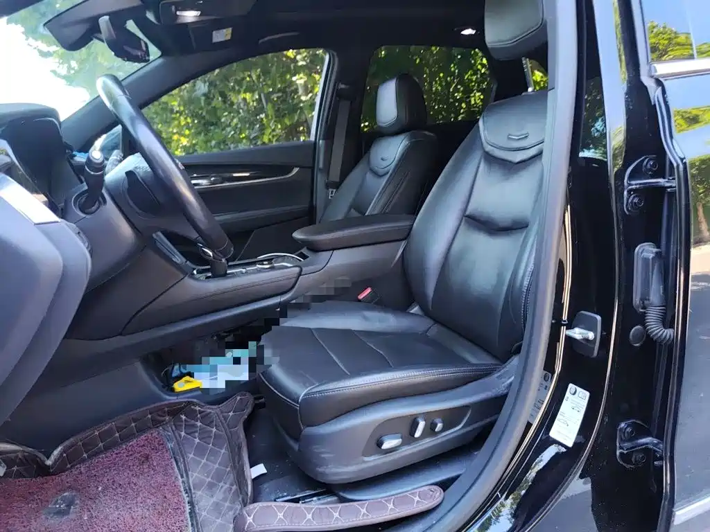 Cadillac XT5 — миниатюра 11
