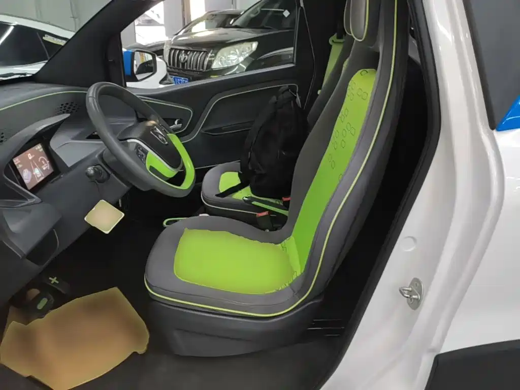 Baojun E100 — миниатюра 15