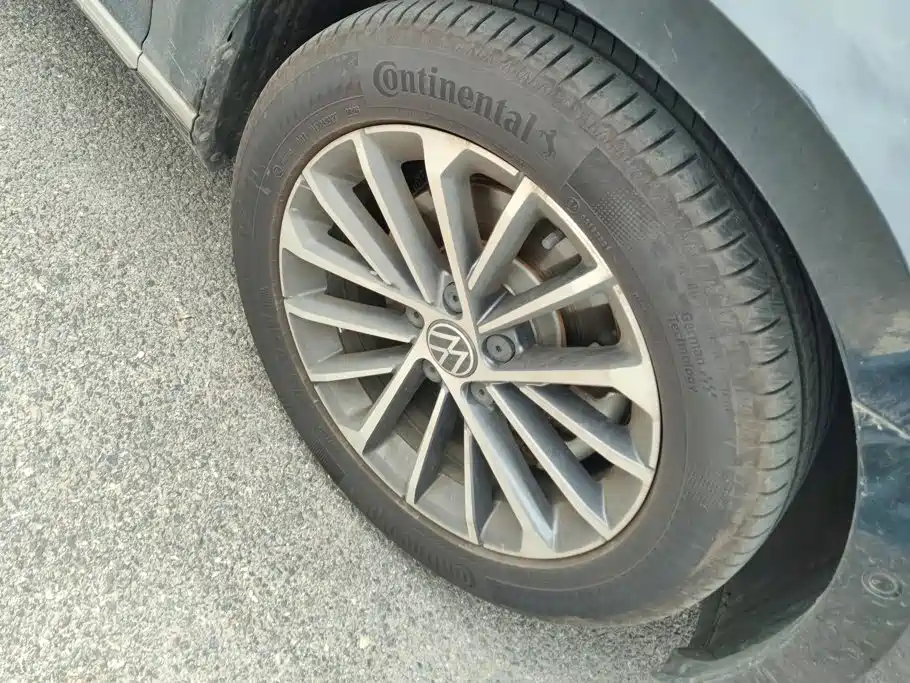Volkswagen Magotan — миниатюра 6