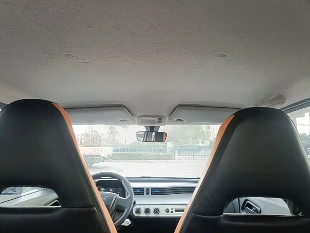 Wuling MINIEV — миниатюра 18