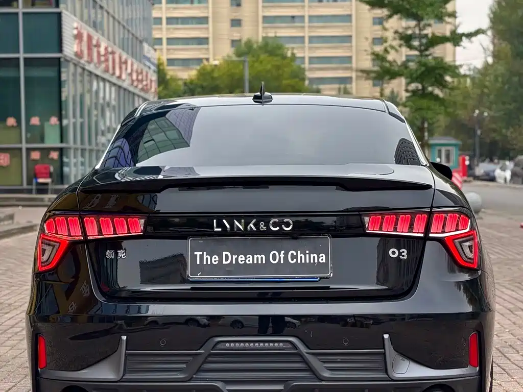 Lynk & Co 03 — миниатюра 8