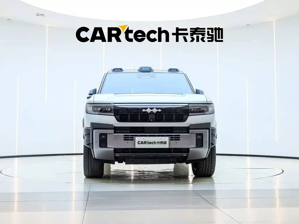 Fang Cheng Bao Leopard 8